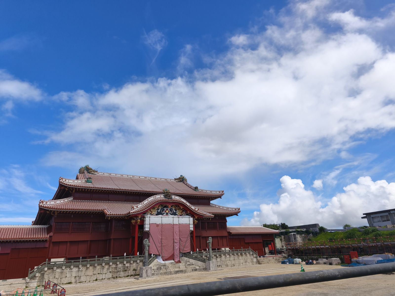 修復中の首里城